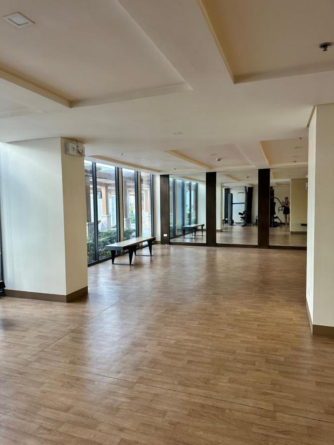81 Newport Condominium Cluster 5 3A By Rechelle Nunag Pasay Dış mekan fotoğraf